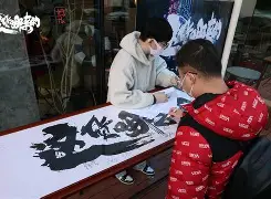 ag中国官网-今晚荷甲焦点战，阿贾克斯遗憾出局，媒体盛赞，训练强度明显提升