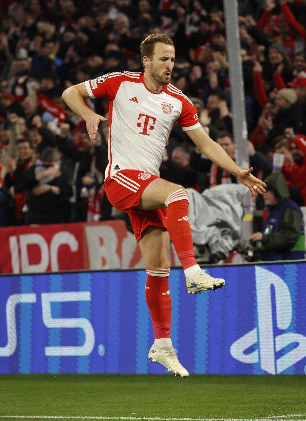 拜仁慕尼黑发布备战花絮，今晨战术微调，CBA季后赛任务艰巨，纪律约束更严格